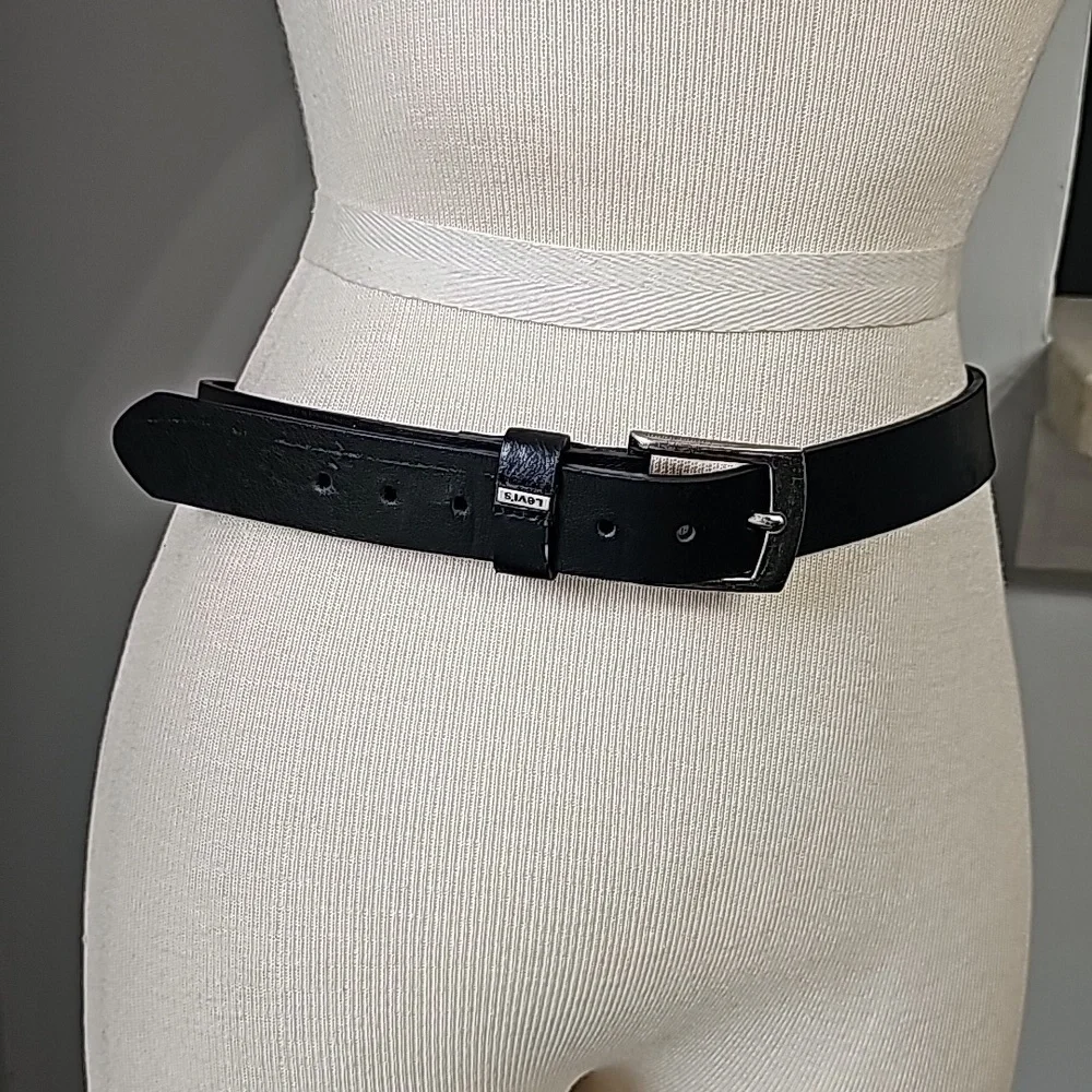 Levi's black with silver buckle large belt. 31-32.